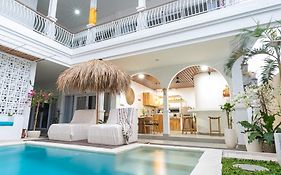 Tirta Mumbul Villa